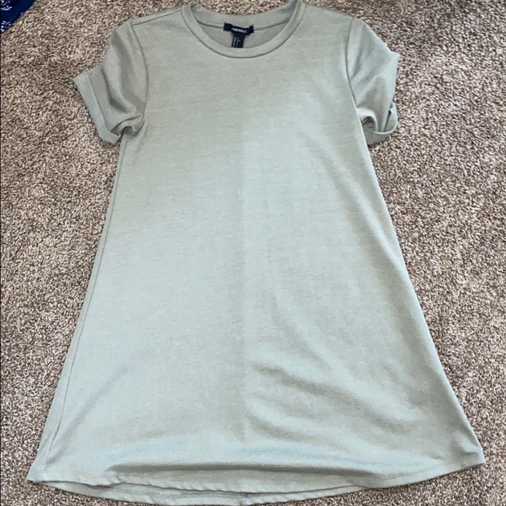 Forever 21 T-Shirt Dress